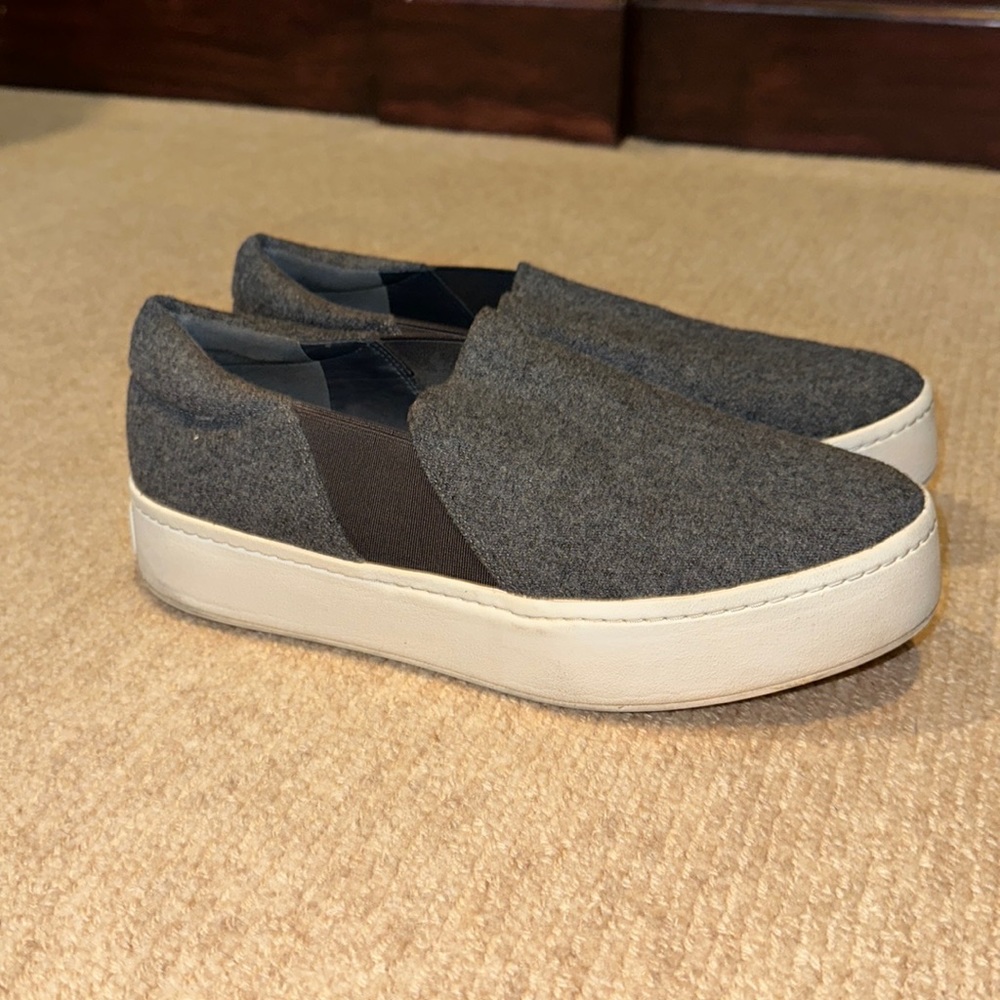 Vince slip on sneakers